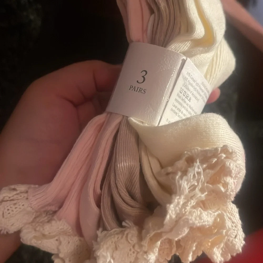 Jessica Simpson lace cuff Sock Trio